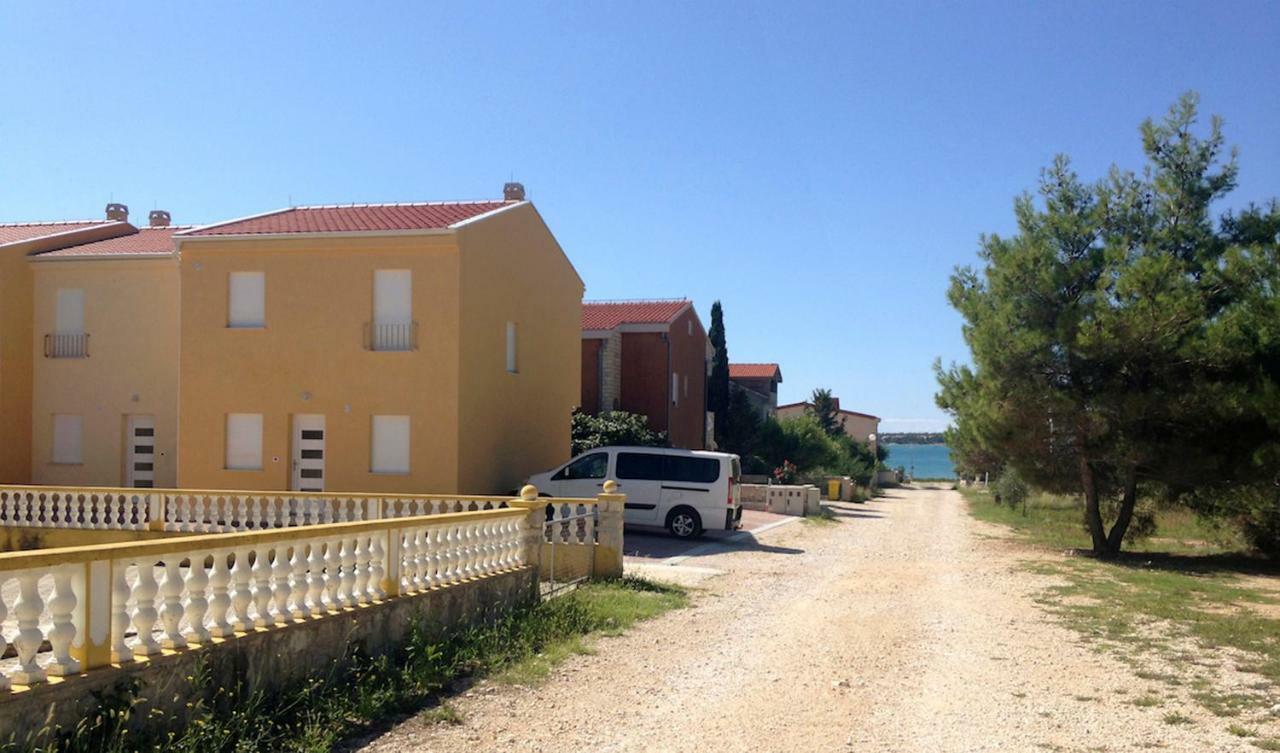 Giotto Holiday Houses Vrsi Exterior foto